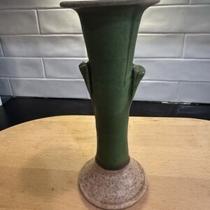 Celadon Glaze Green Bud Vase Larry Watson Studios Pottery Alexandria KY‎ Signed